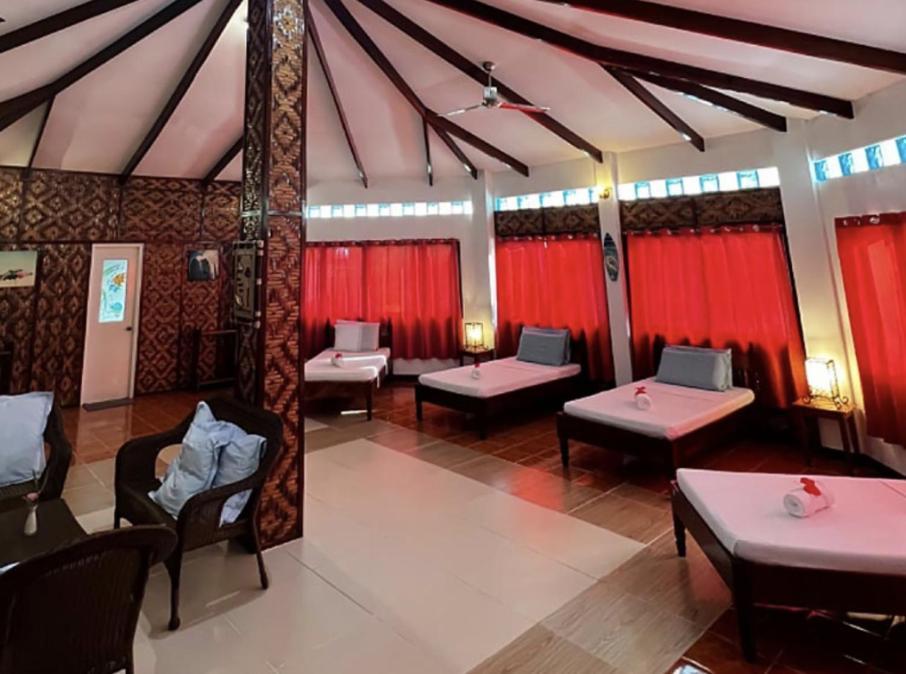 Ocean 101 Beach Resort General Luna  Chambre photo