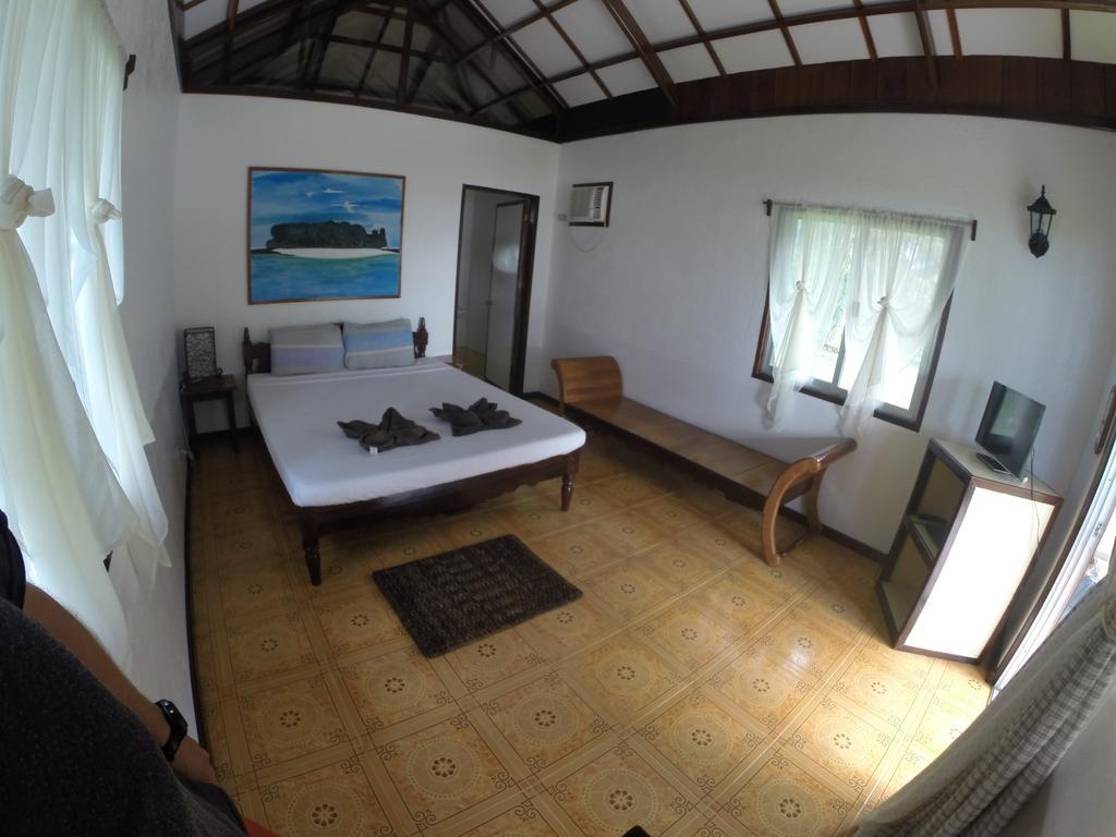 Ocean 101 Beach Resort General Luna  Chambre photo
