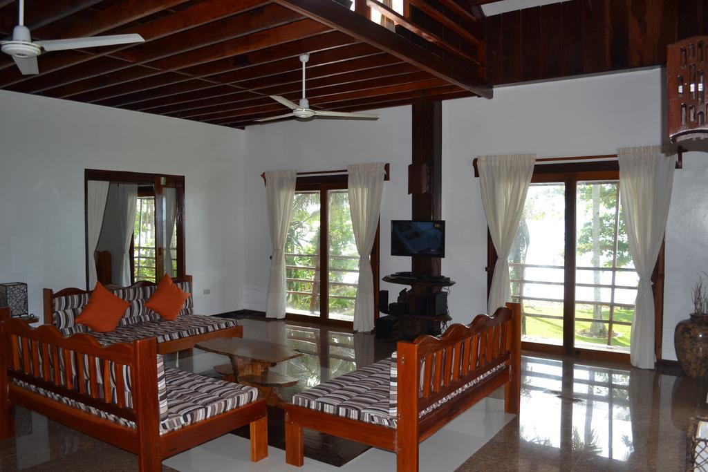 Ocean 101 Beach Resort General Luna  Extérieur photo