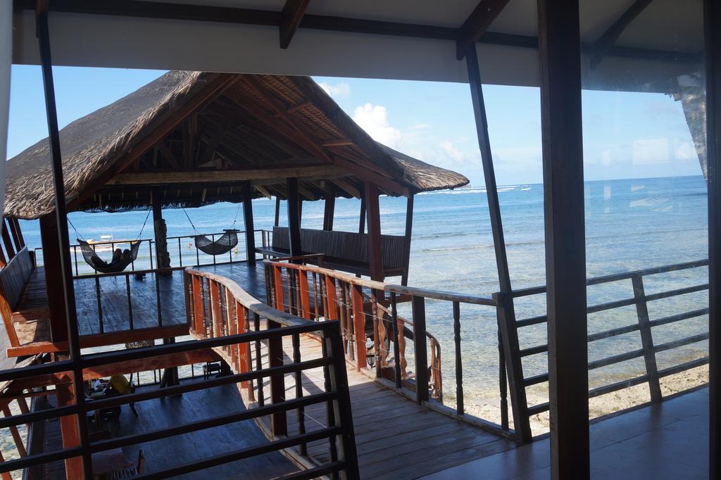 Ocean 101 Beach Resort General Luna  Extérieur photo